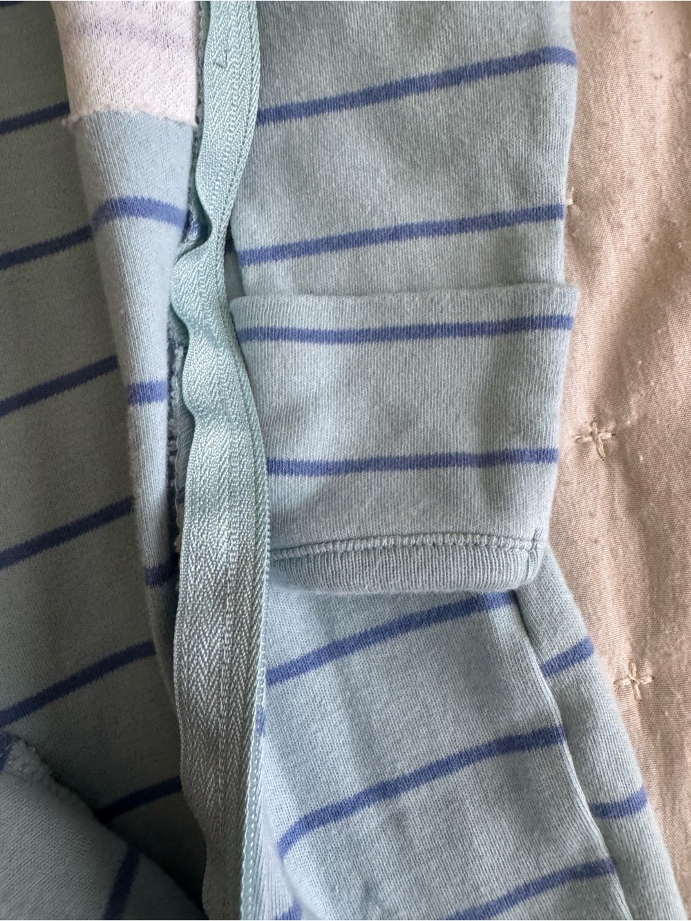 Carter’s 0-3M Baby Boy Bundle Little Brother Pajamas & Outfits 5 Pieces - Picture 3 of 10
